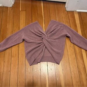 Amour Vert Twist Front or Back Light Mauve Sweater